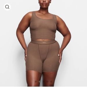 SKIMS SOFT LOUNGE SET